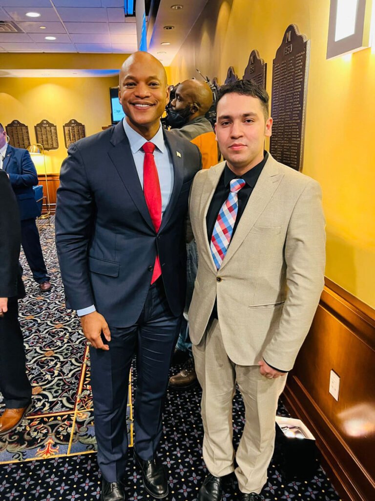 General Meets with Secretary